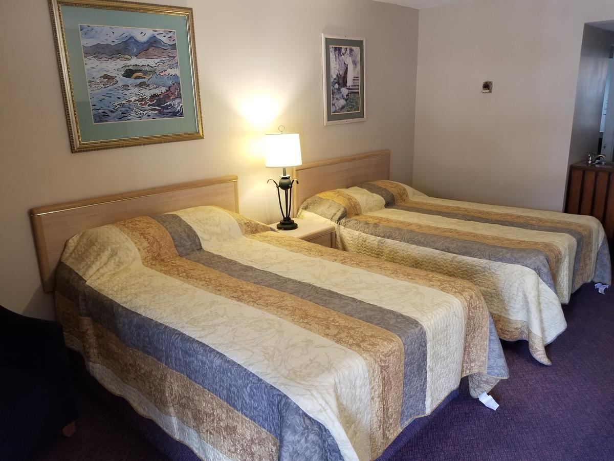 Slumber Lodge Уильямс-Лейк Экстерьер фото